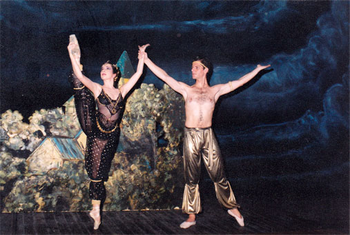 1996 Les Saltimbanques